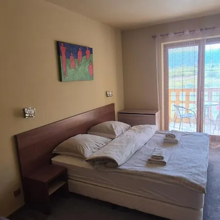 Sukromny Viera E 208 Daire Vel'ka Lomnica